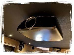 Afbeelding met spiegel, overdekt, muur, plafond
Door AI gegenereerde inhoud is mogelijk onjuist.